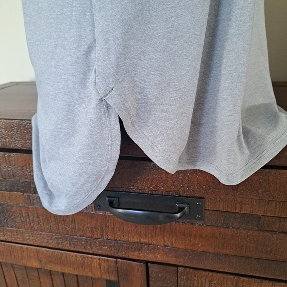 Head Active Short Sleeved Tee Women's Large Grey Workout Top NWT - Picture 6 of 10